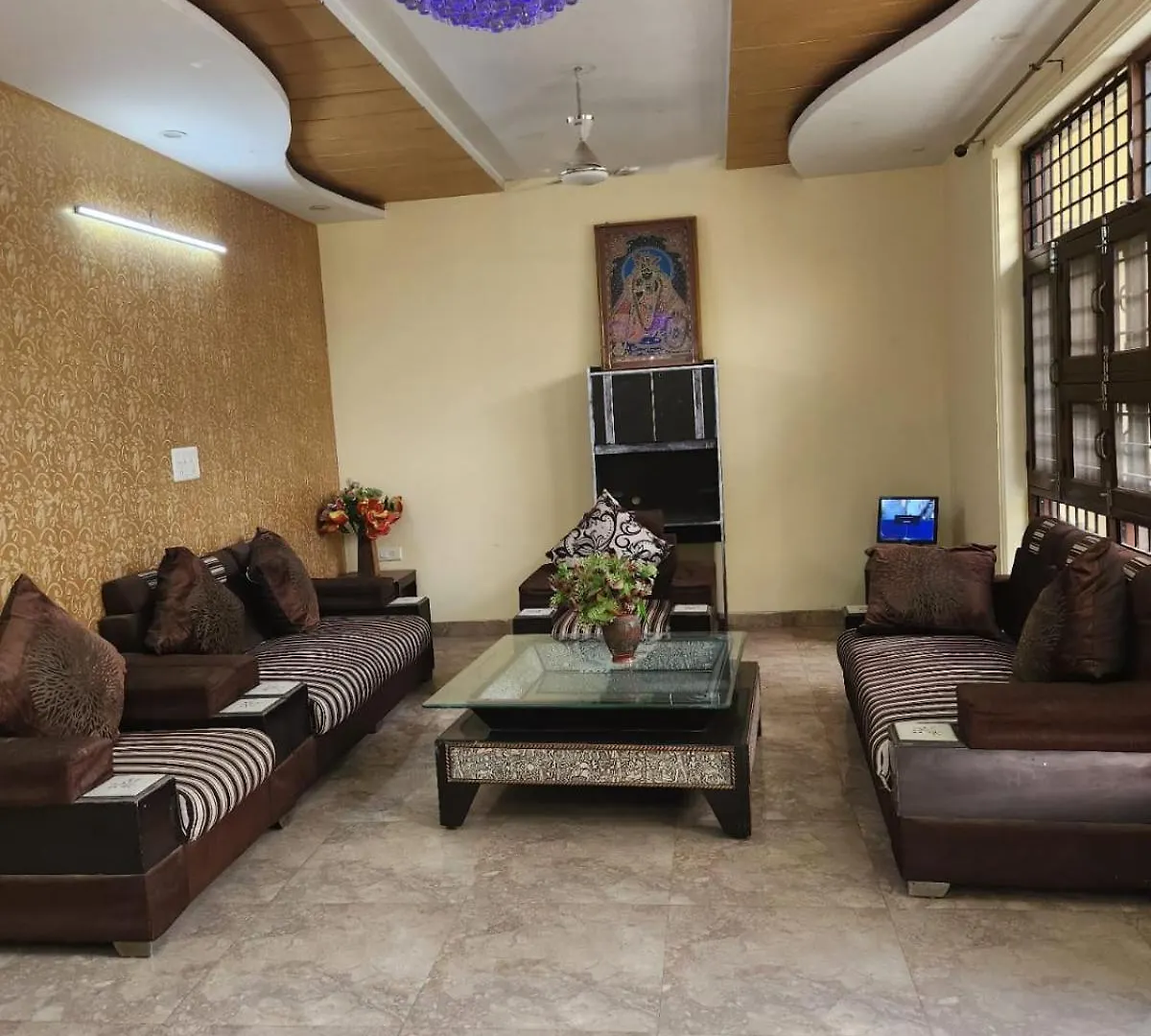 Hotel Grand King Plaza New Delhi