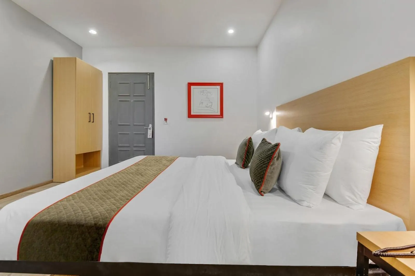 Hotel Grand King Plaza New Delhi