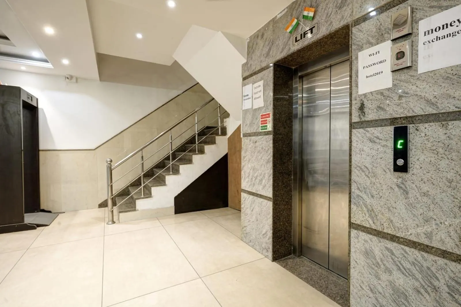Hotel Grand King Plaza New Delhi 4*,  India